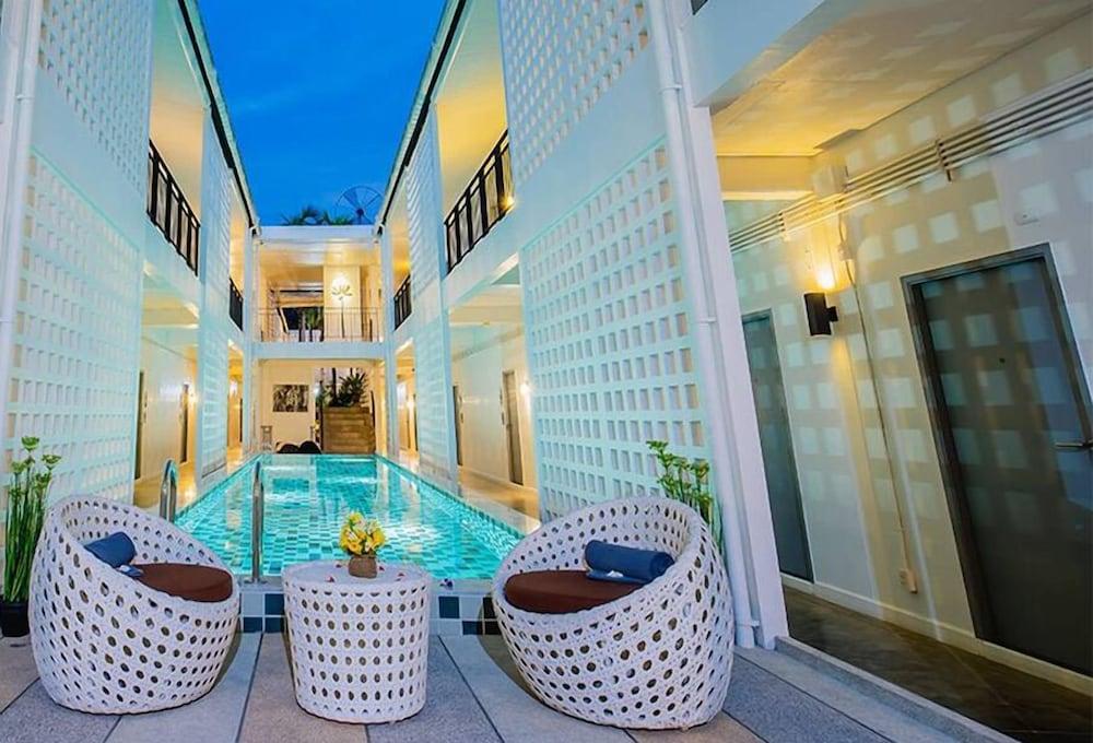 The Rubber Hotel Phuket Таланг Экстерьер фото