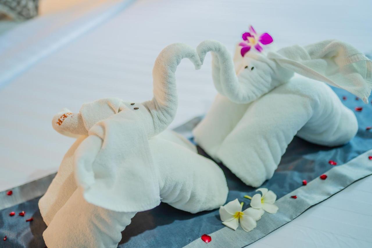 The Rubber Hotel Phuket Таланг Экстерьер фото